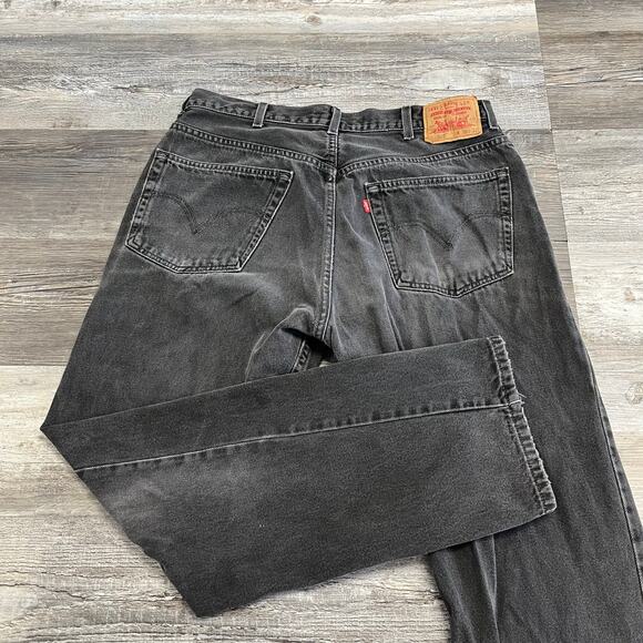 Vintage Y2K Levis 505 Black Mens 36x31 Regular Fit Straight Leg Red Tab Jeans - Picture 1 of 13